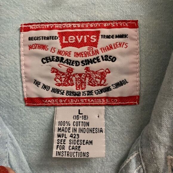 Vintage Y2K Levi’s chambray button up long sleeve shirt big boy’s L 16/18 - Picture 3 of 6